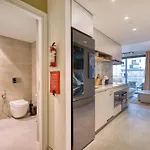Official Mercury 2br Designer With Wifi And Ac Saint Julian's