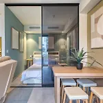 アパート Official Mercury 2br Designer With Wifi And Ac