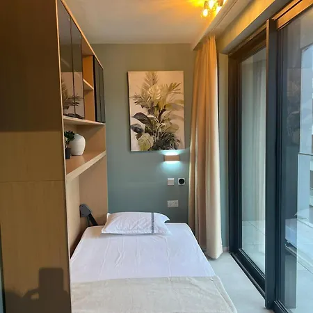 Daire Official Mercury 2br Designer With Wifi And Ac *