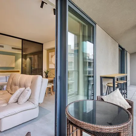 Official Mercury 2br Designer With Wifi And Ac
