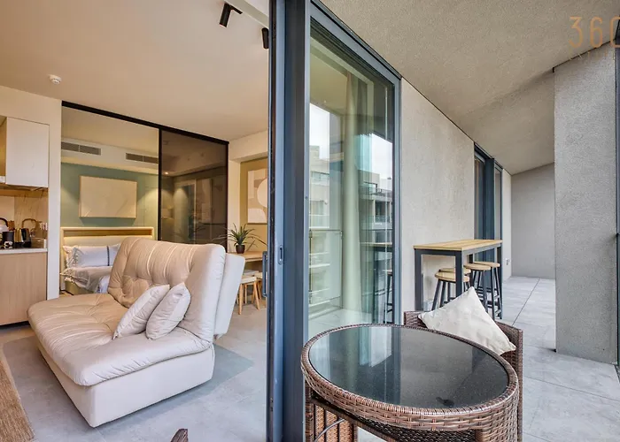 Official Mercury 2br Designer With Wifi And Ac