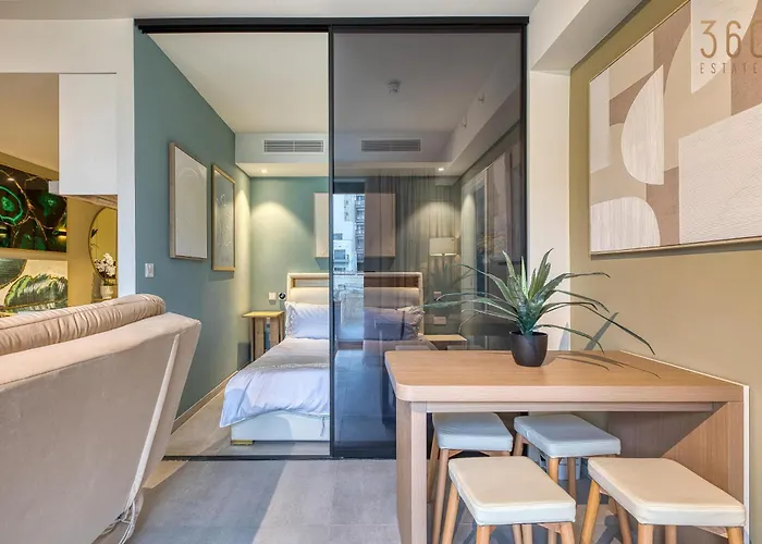 Apartment Official Mercury 2br Designer With Wifi And Ac